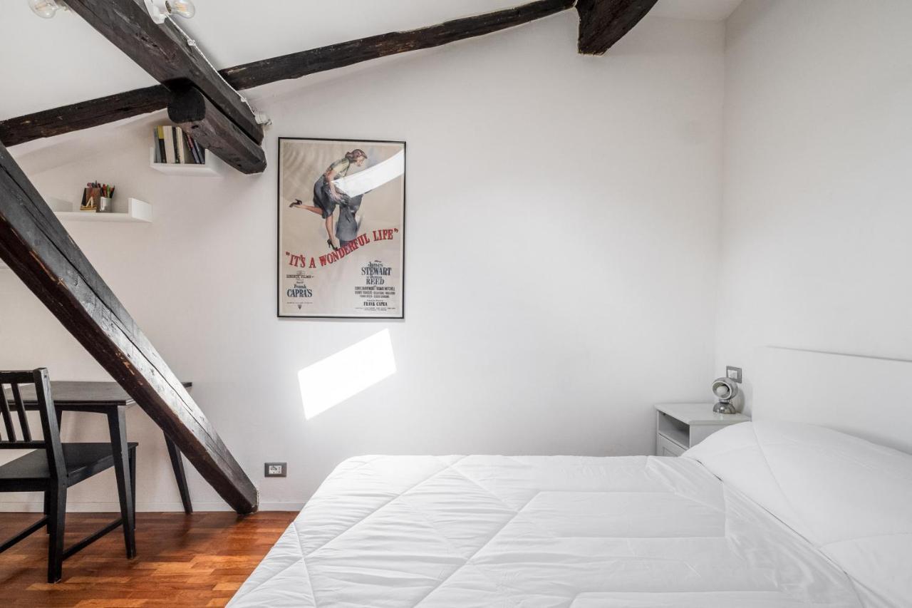 La Mansarda Di Via Zamboni By Wonderful Italy Apartment Bologna Exterior photo